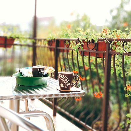 Apulum Gardens Otel Alba Iulia Dış mekan fotoğraf