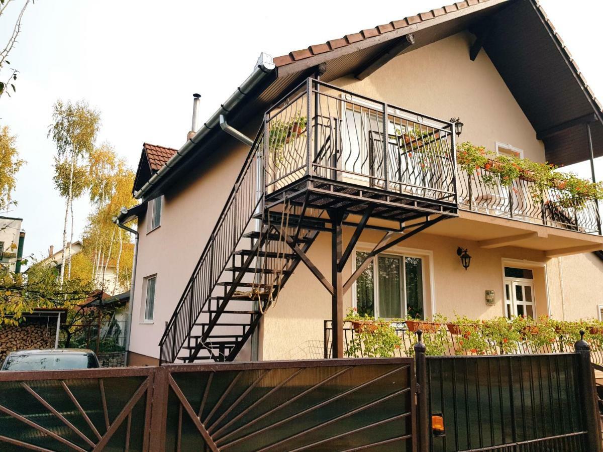 Apulum Gardens Otel Alba Iulia Dış mekan fotoğraf